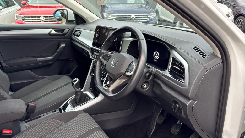 Volkswagen T-Roc 1.5 TSI Life 5dr Petrol Hatchback